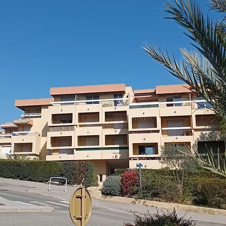 Apartment Studio Bord De Mer Avec Terrasse Et Jardin